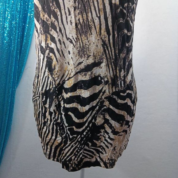 Guess Jeans Women's Size S High Halter Neck Long Tunic Top Keyhole Back Stretch - Picture 3 of 9